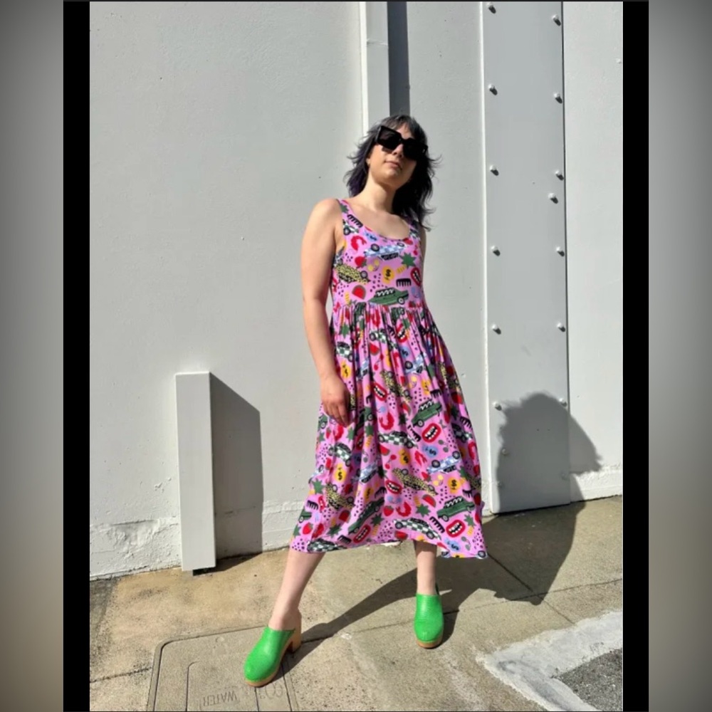 Nooworks Pink and Green Graphic Dress - Picture 6 of 9